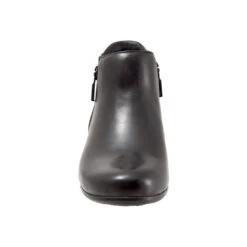 Trotters Major Black Leather (Women's) 12 Trotters Major Black Leather (Women's) -Fashion Shoe Sale Shop black 4 256860f0 48d0 4015 a3da c36e6073117f