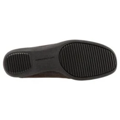 Trotters Jenn Mini Dots Dark Brown Patent Suede Leather (Women's) -Fashion Shoe Sale Shop pic6 8284a460 ef0e 4b56 b17a 7f7aee9127a3